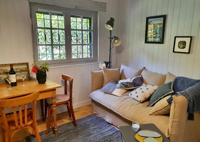 De Charme Le Bibendôme Et Les Mots Bleus En Pleine Forêt